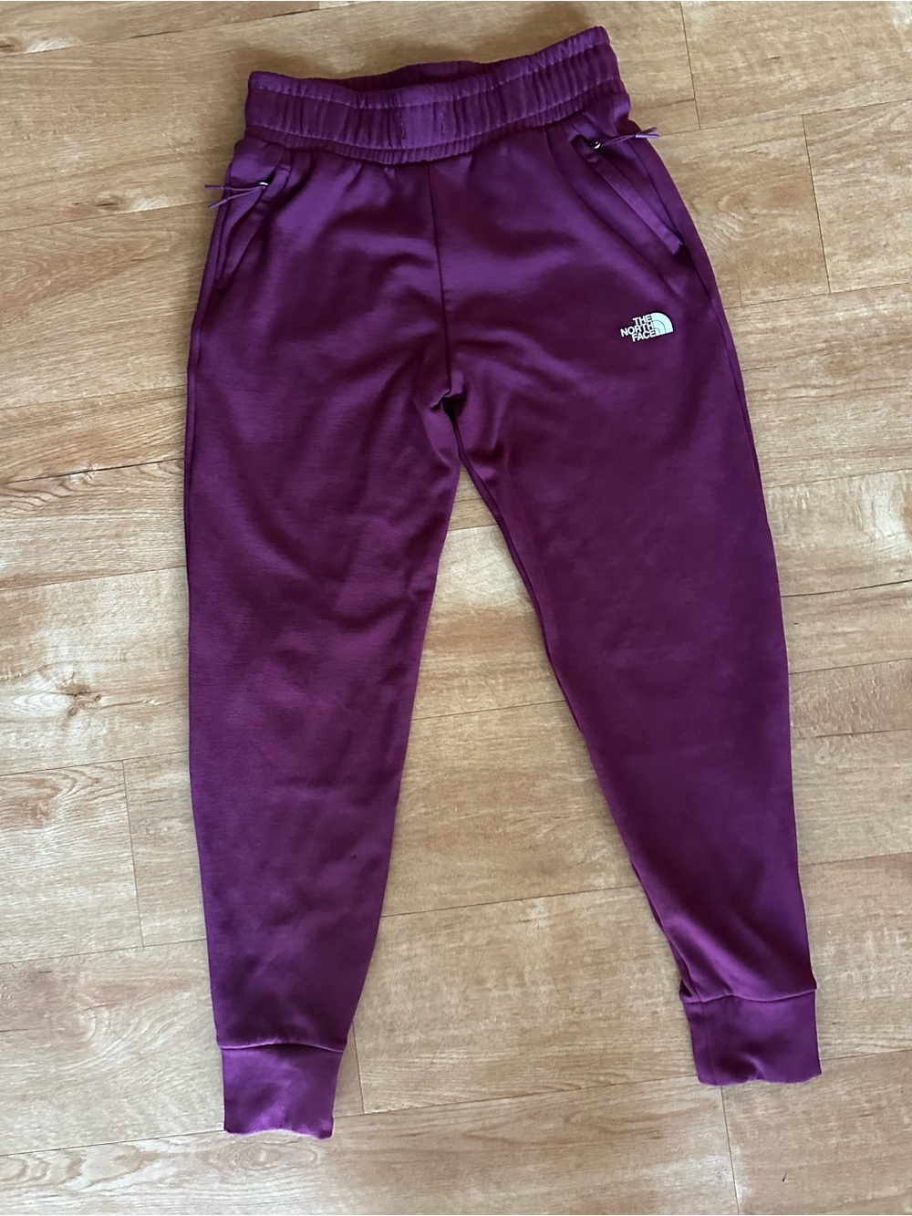 The North Face Women's High Waist Jogger Sweatpants Purple XS